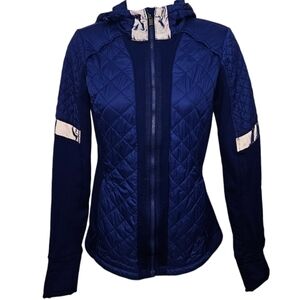 Athleta Rock Springs Reflective Quilted Athletic Thumb Pocket Hooded Jacket